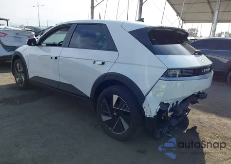 2025 Hyundai Ioniq 5 Se Standard Range z USA, uszkodzony, nr VIN 7YAKM4DB3SY027044